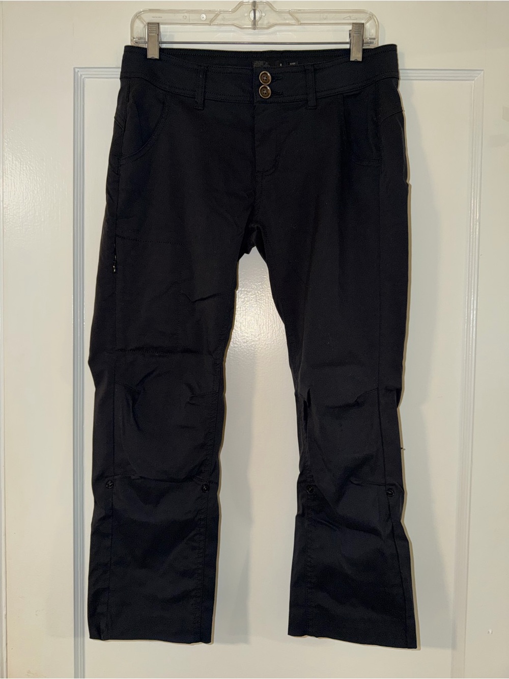 Prana Women’s Black Cargo Pants - Size 6